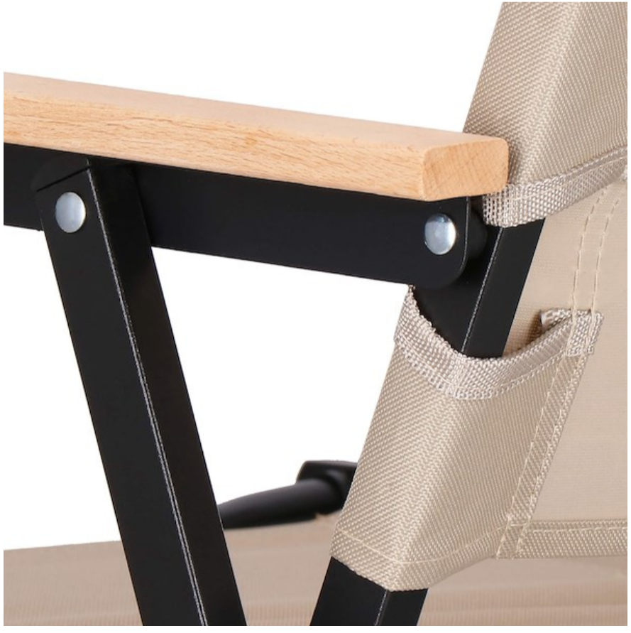 Sulankstomos smėlio spalvos kempingo kėdės, 2vnt. komplektas, aukštis 78cm.