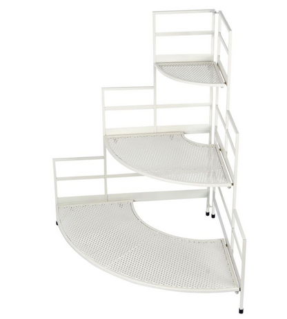 Smėlio spalvos, metalinis ir kampinis gėlių stovas. 84cm.