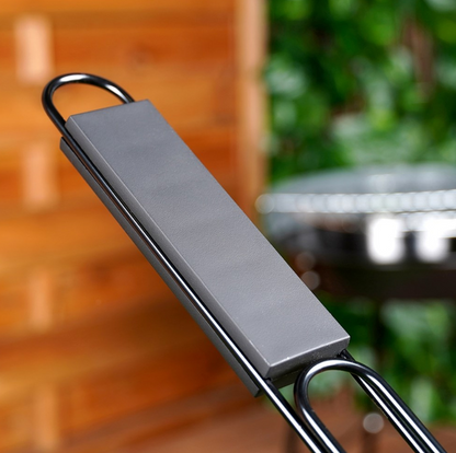 Grotelės mėsai, burgeriams kepti. Nelimpančios ir metalinės - 49x21cm.