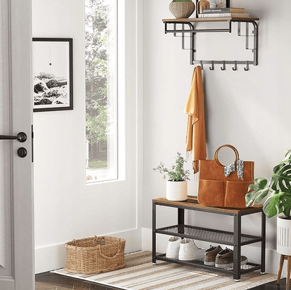 Universalus batų laikymo sprendimas mažoms erdvėms