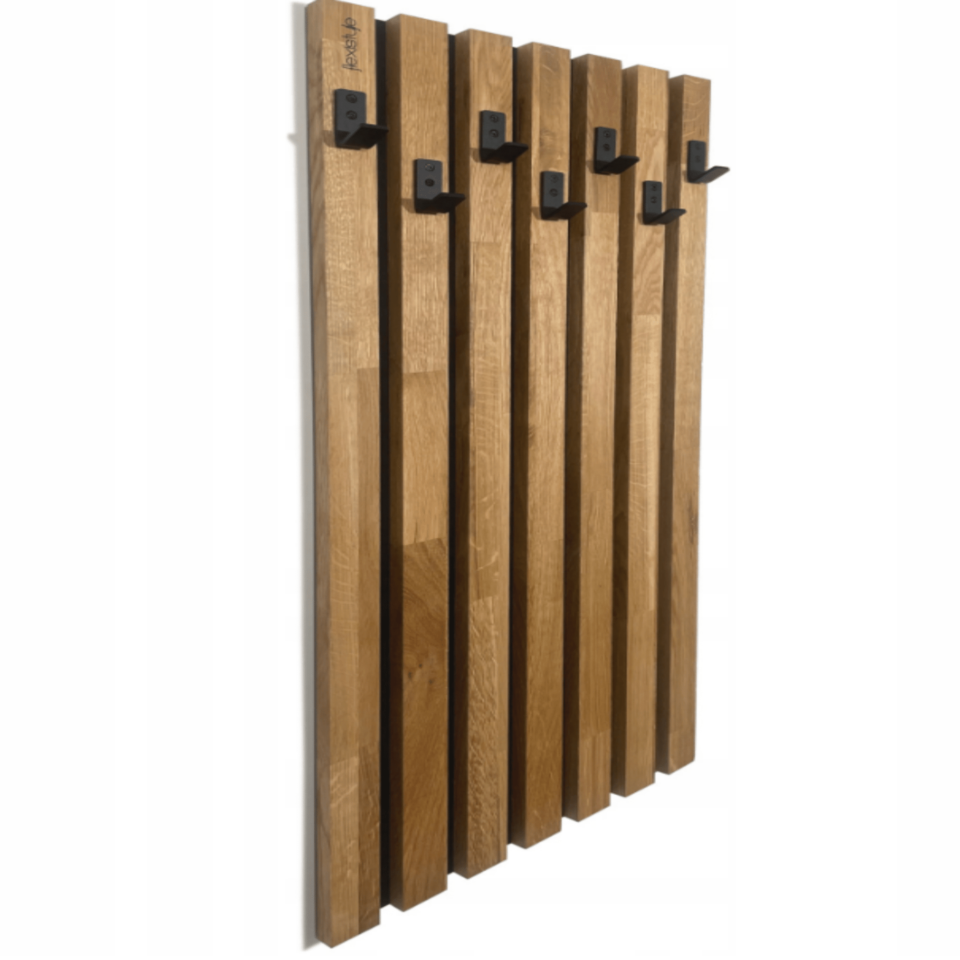 Ąžuolinė modulinė drabužių pakaba Lamele 98 cm ant sienos