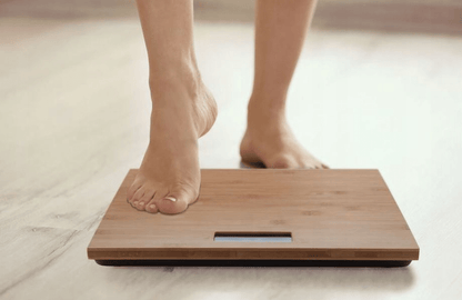 Vonios svarstyklės, natūralus bambukas, elektroninės LCD - LUCA